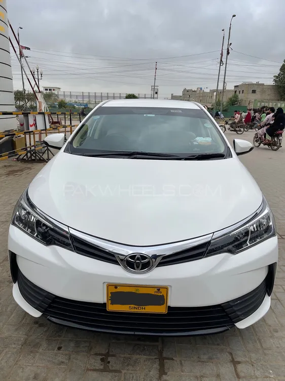 Toyota Corolla 2020 for Sale in Karachi Image-1