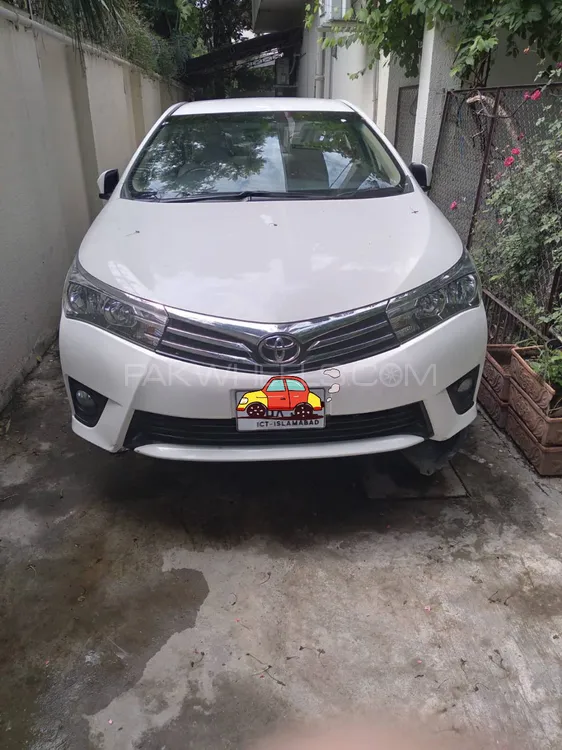 Toyota Corolla 2016 for Sale in Islamabad Image-1