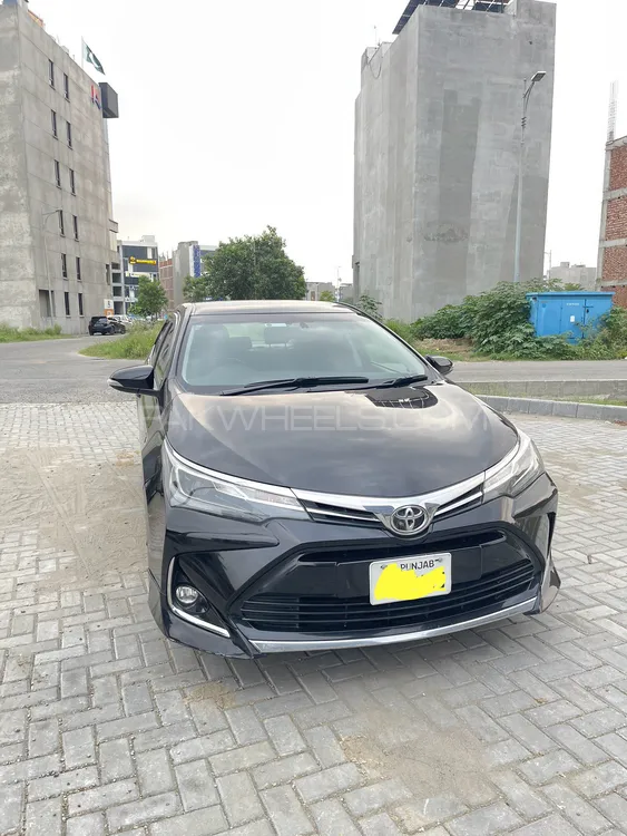 Toyota Corolla 2021 for Sale in Lahore Image-1