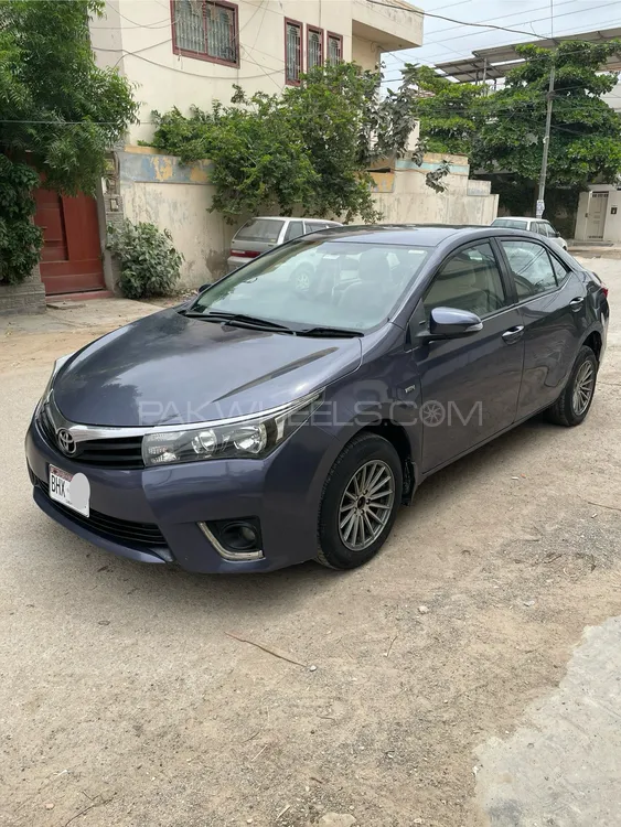 Toyota Corolla 2017 for Sale in Karachi Image-1