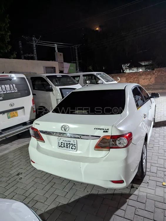 Toyota Corolla 2011 for Sale in Attock Image-1