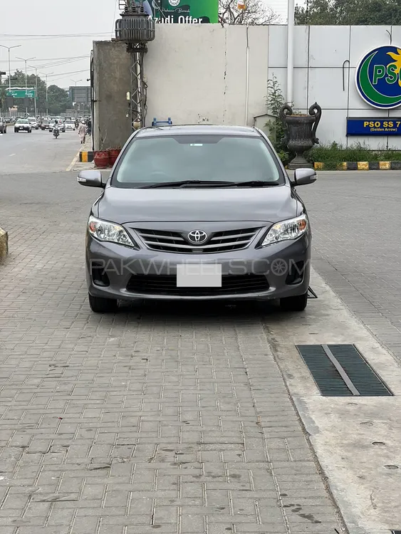 Toyota Corolla 2012 for Sale in Peshawar Image-1