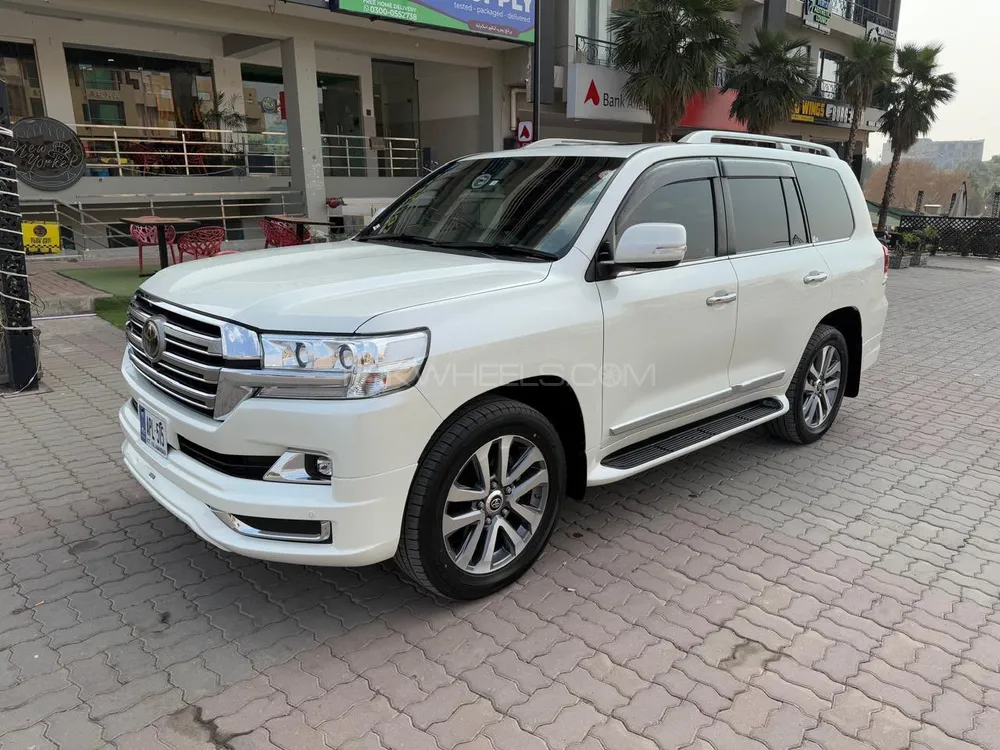 Toyota Land Cruiser 2020 for Sale in Gujranwala Image-1