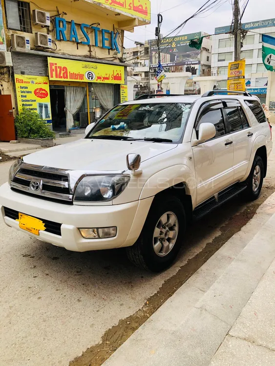 Toyota Surf 2005 for Sale in Karachi Image-1