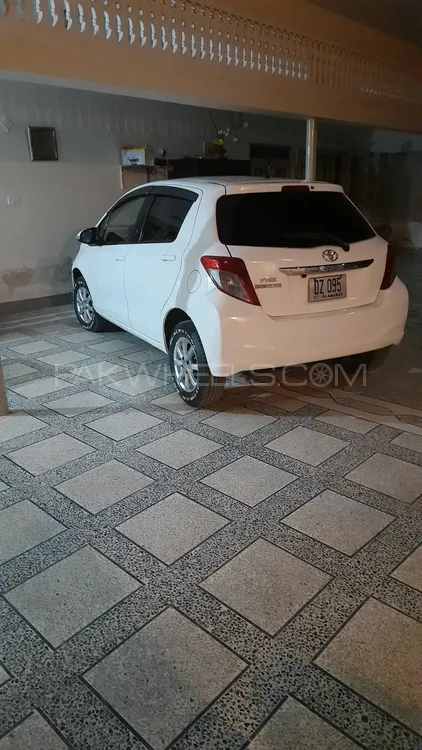 Toyota Vitz 2011 for Sale in Rawalpindi Image-1