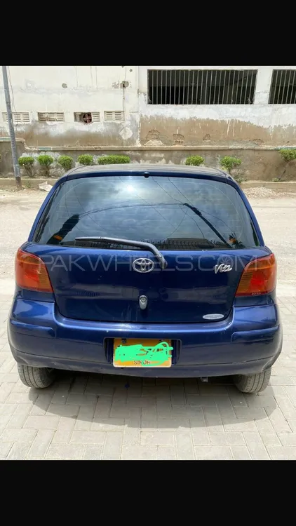 Toyota Vitz 1999 for Sale in Karachi Image-1