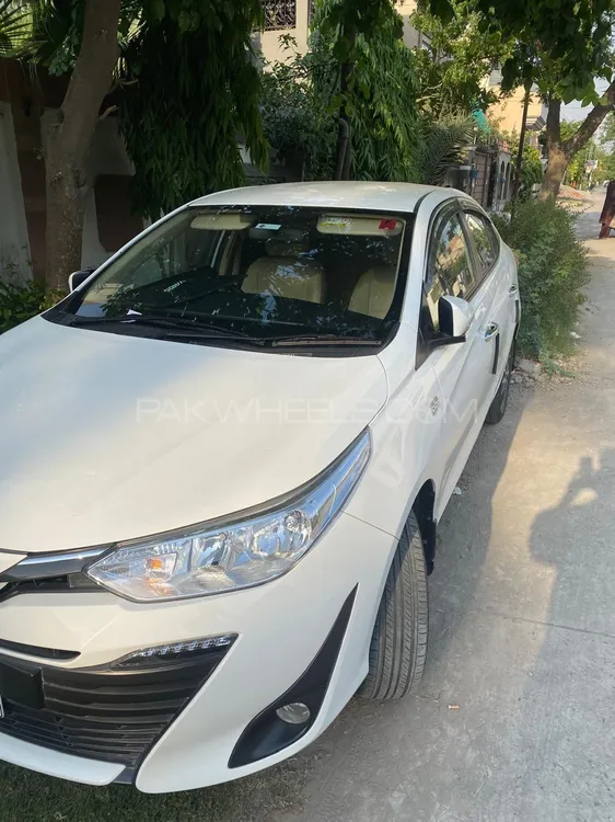 Toyota Yaris Sedan 2022 for Sale in Lahore Image-1