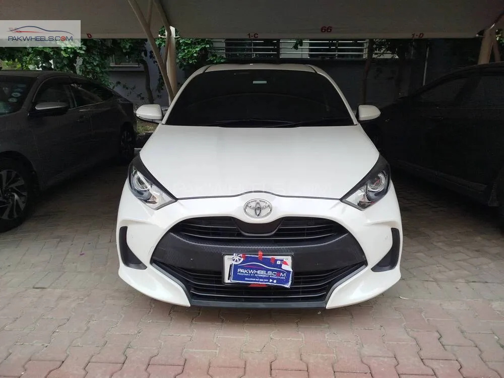 Toyota Yaris Hatchback 2020 for Sale in Lahore Image-1