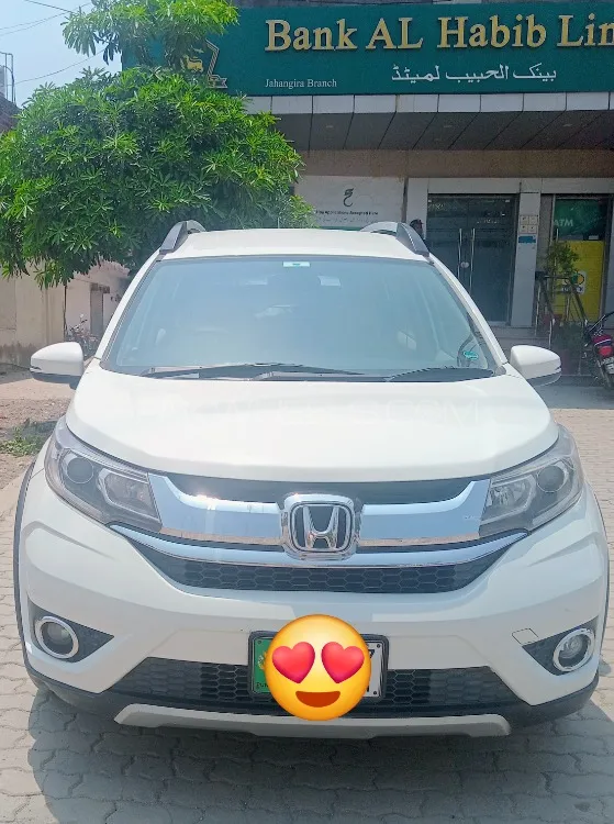 Honda BR-V 2017 for Sale in Nowshera Image-1