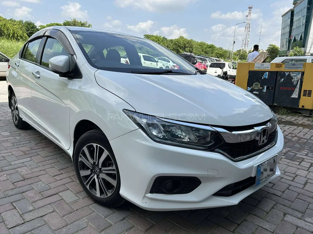 Honda City 2022 for Sale in Islamabad Image-1