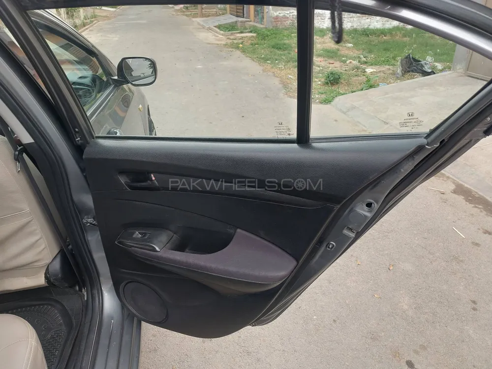 Honda City 2009 for Sale in Lahore Image-1