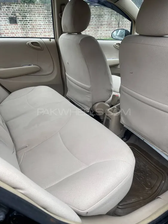 Honda City 2006 for Sale in Lahore Image-1