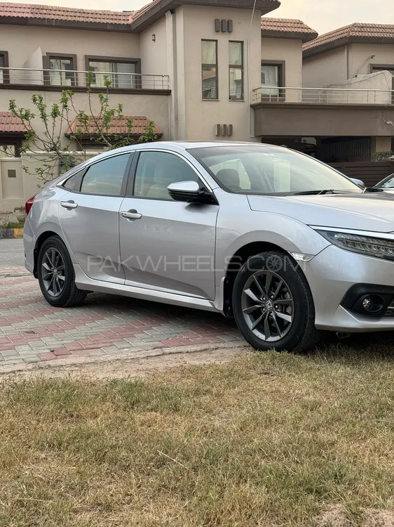 Honda Civic 2020 for Sale in Peshawar Image-1