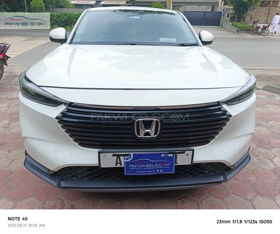 Honda HR-V 2023 for Sale in Lahore Image-1