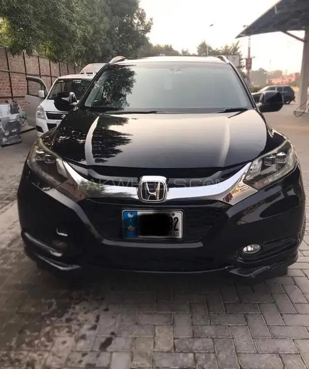 Honda Vezel 2015 for Sale in Sheikhupura Image-1