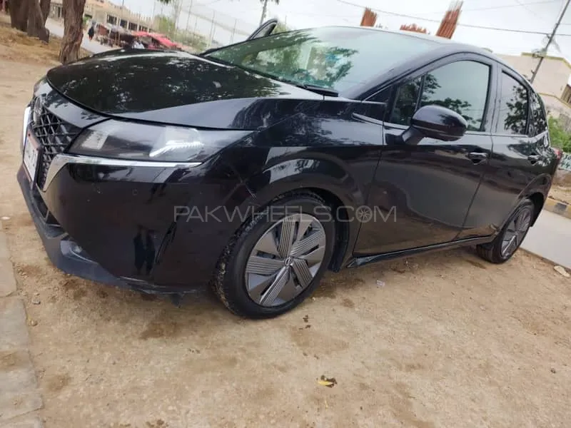 Nissan Note 2021 for Sale in Karachi Image-1