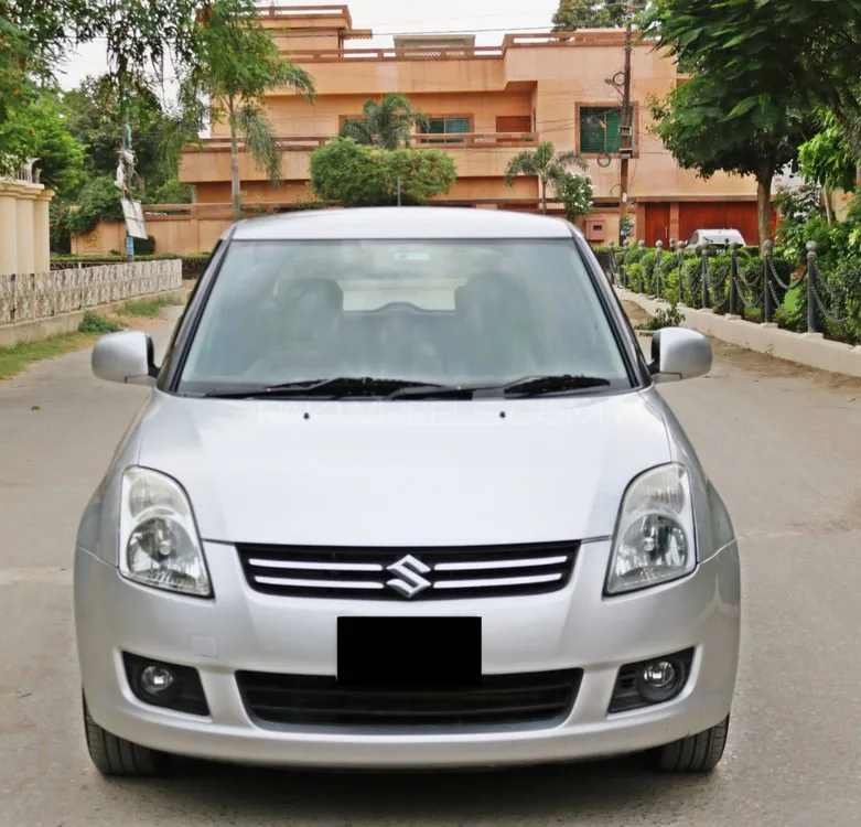 Suzuki Swift 2010 for Sale in Karachi Image-1