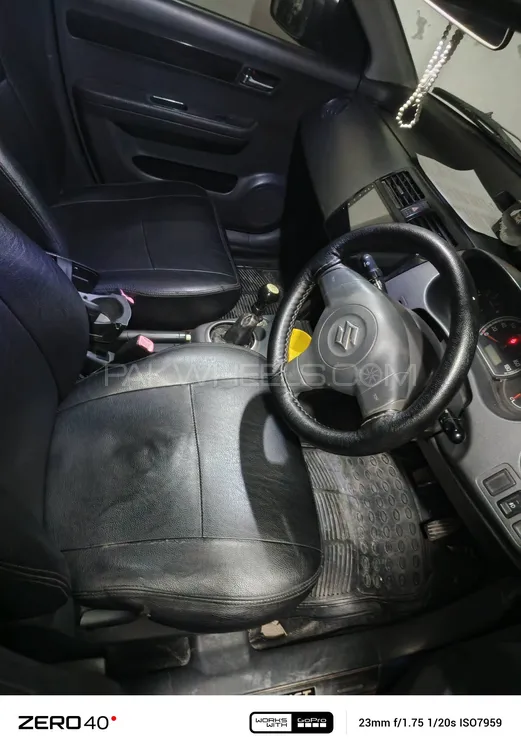 Suzuki Swift 2011 for Sale in Gujranwala Image-1