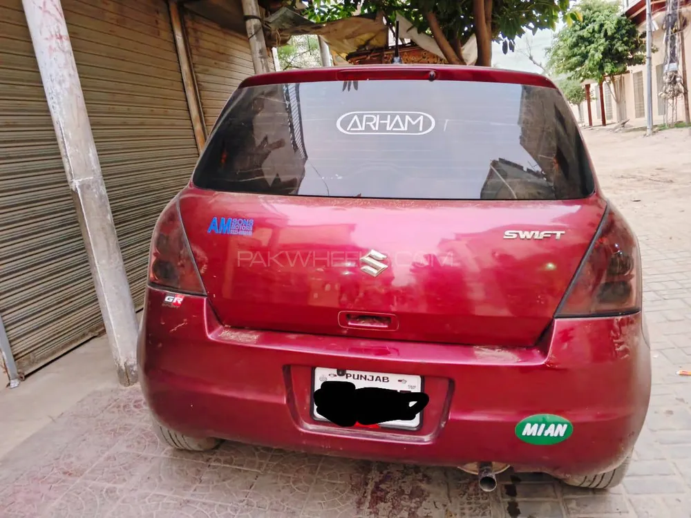 Suzuki Swift 2011 for Sale in Chishtian Image-1