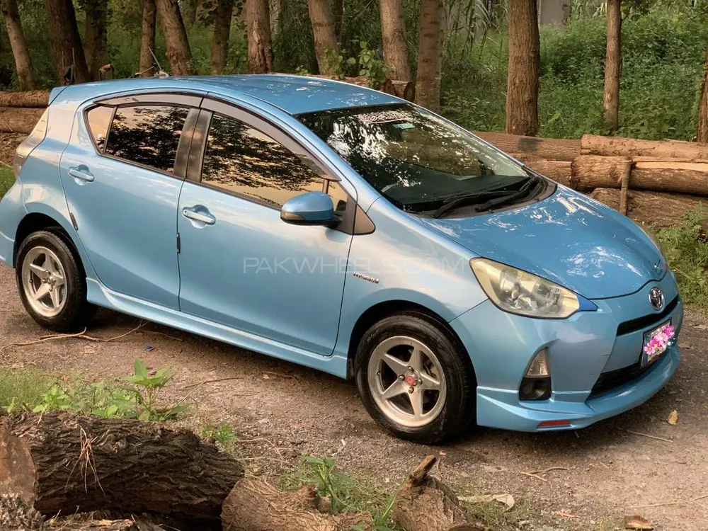 Toyota Aqua 2012 for Sale in Abbottabad Image-1
