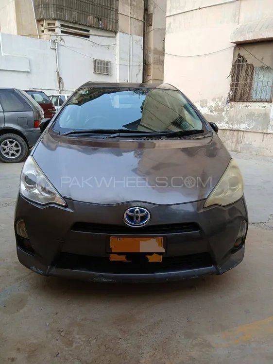 Toyota Aqua 2012 for Sale in Karachi Image-1