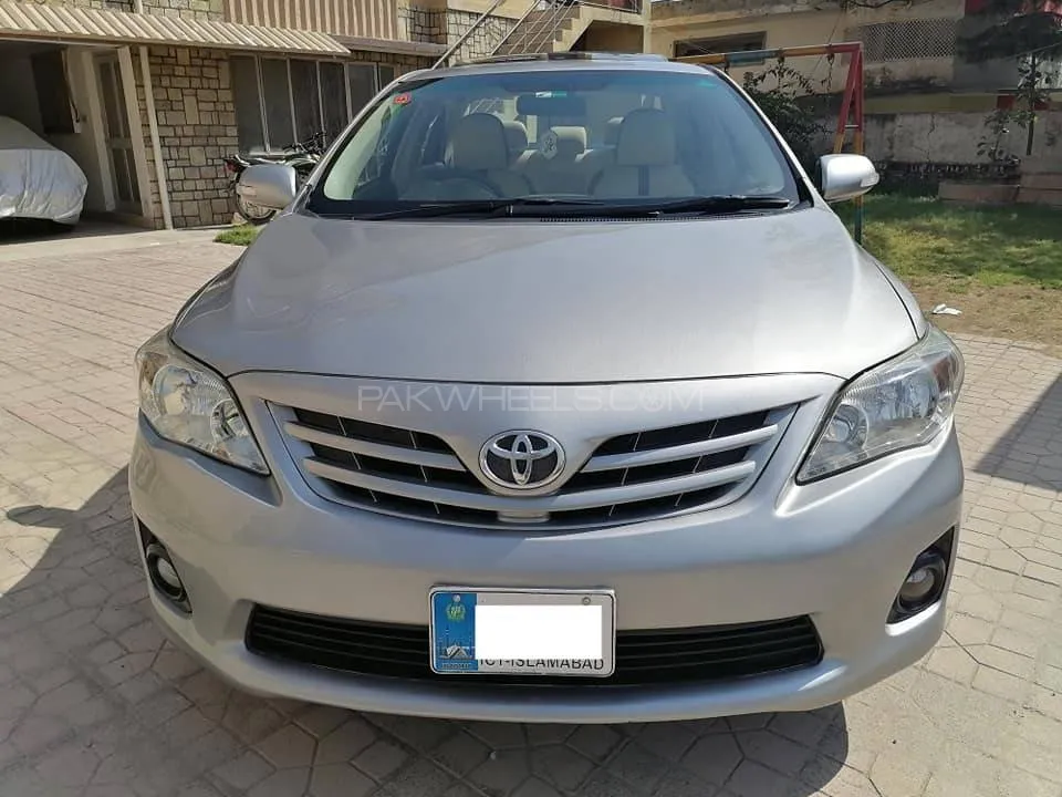Toyota Corolla 2012 for Sale in Islamabad Image-1
