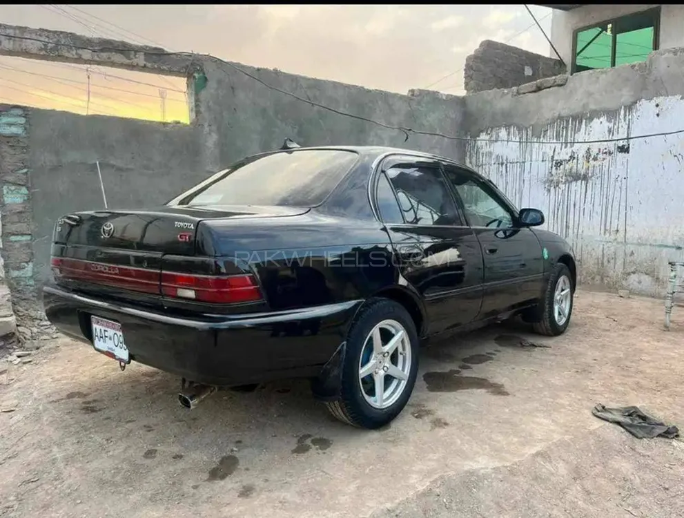 ٹویوٹا کرولا 1996 for Sale in پشاور Image-1