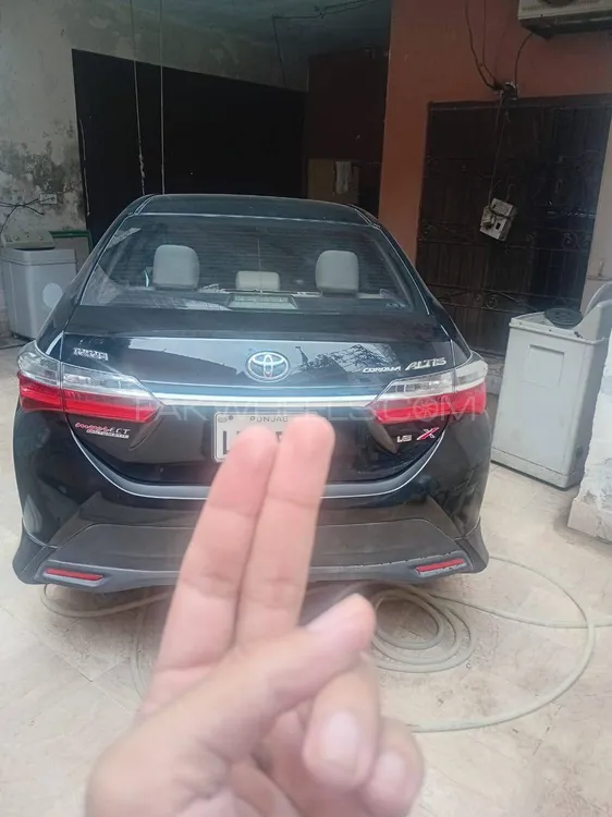 Toyota Corolla 2019 for Sale in Lahore Image-1