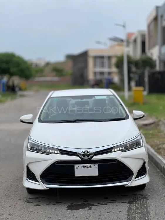 Toyota Corolla 2022 for Sale in Islamabad Image-1