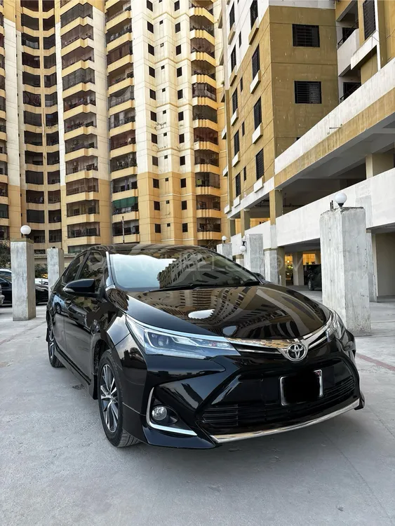 Toyota Corolla 2018 for Sale in Karachi Image-1