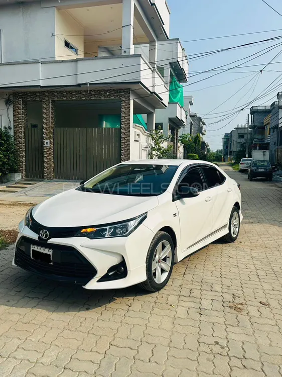 Toyota Corolla 2021 for Sale in Sialkot Image-1