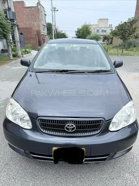 Toyota Corolla 2004 for Sale in Faisalabad Image-1