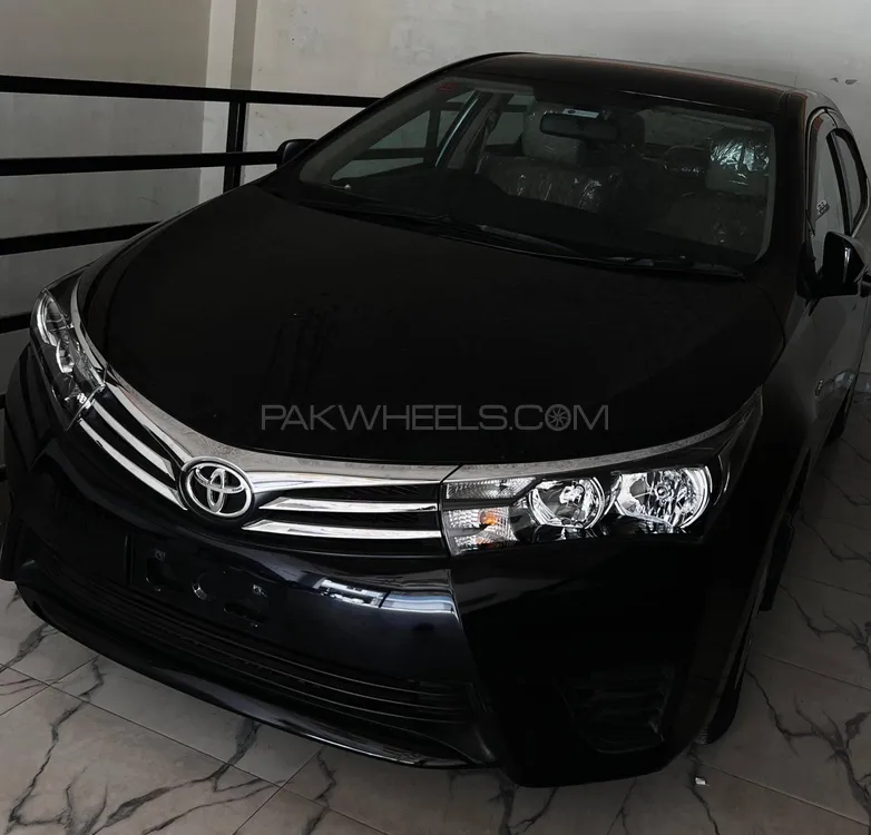 Toyota Corolla 2017 for Sale in Sialkot Image-1