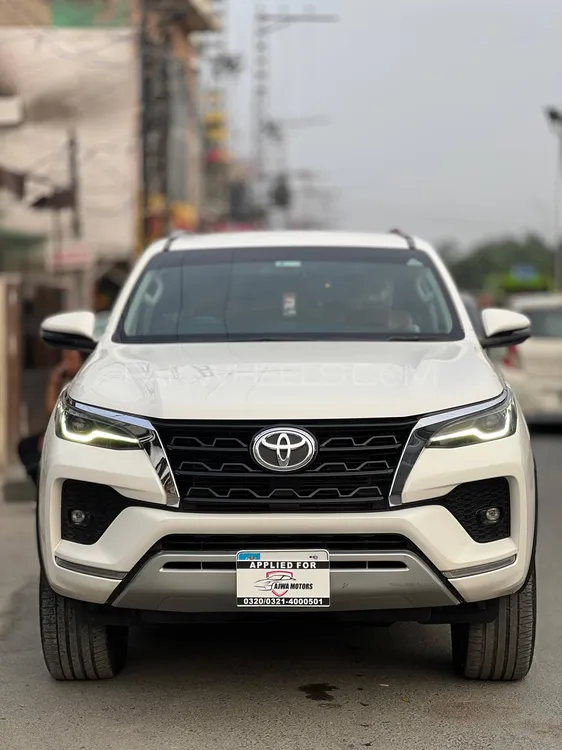 Toyota Fortuner 2021 for Sale in Lahore Image-1