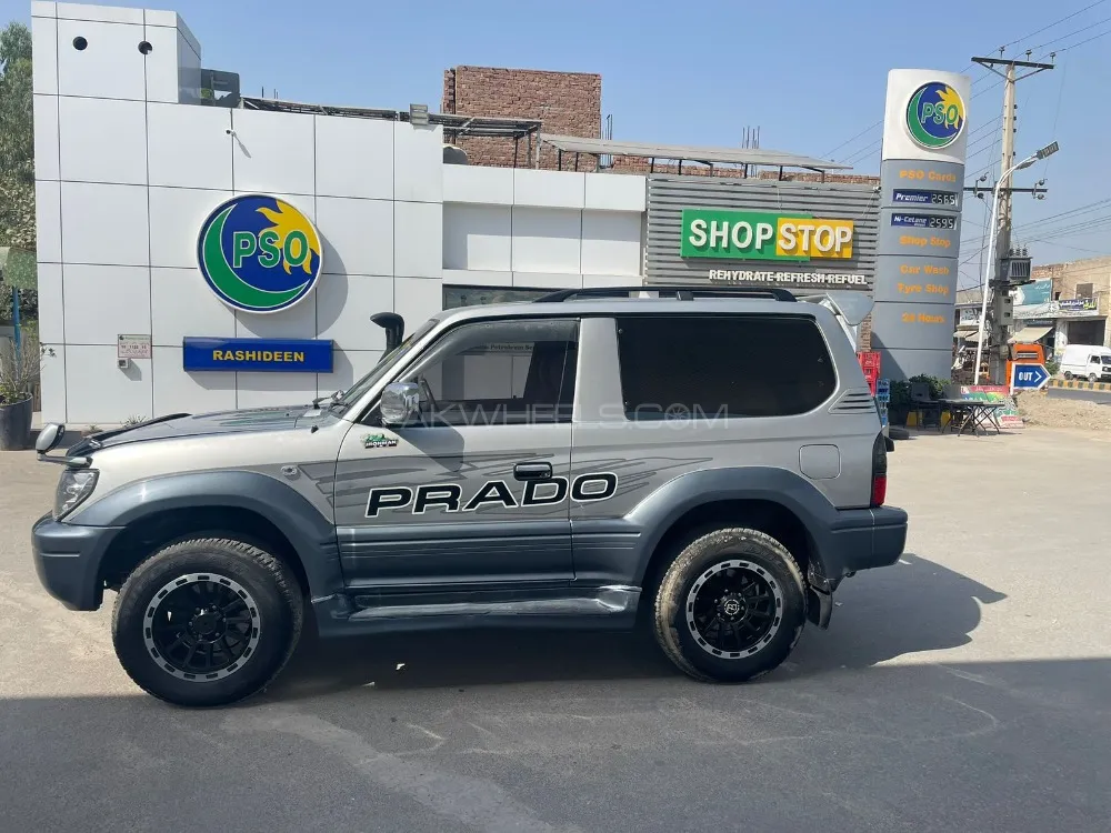 Toyota Prado 2000 for Sale in Muzaffar Gargh Image-1