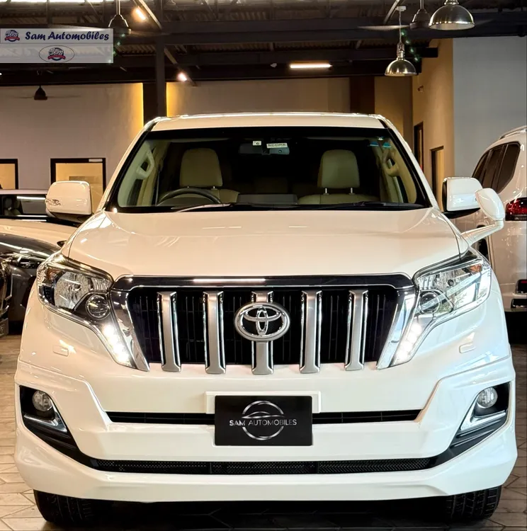 Toyota Prado 2016 for Sale in Karachi Image-1