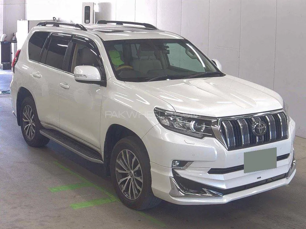 Toyota Prado 2020 for Sale in Karachi Image-1