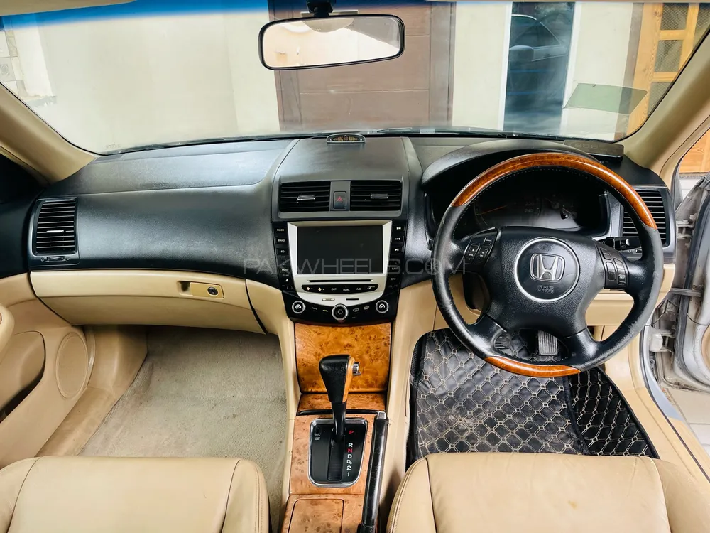 ہونڈا اکارڈ 2005 for Sale in ملتان Image-1