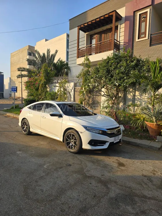 Honda Civic 2020 for Sale in Karachi Image-1