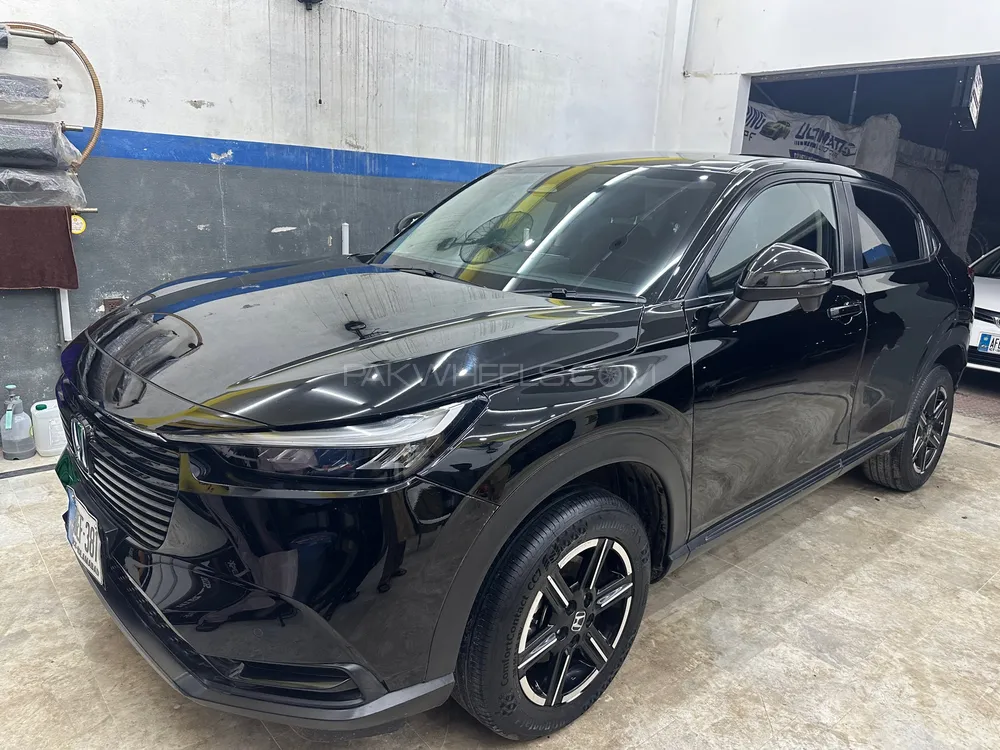 Honda Vezel 2022 for Sale in Islamabad Image-1