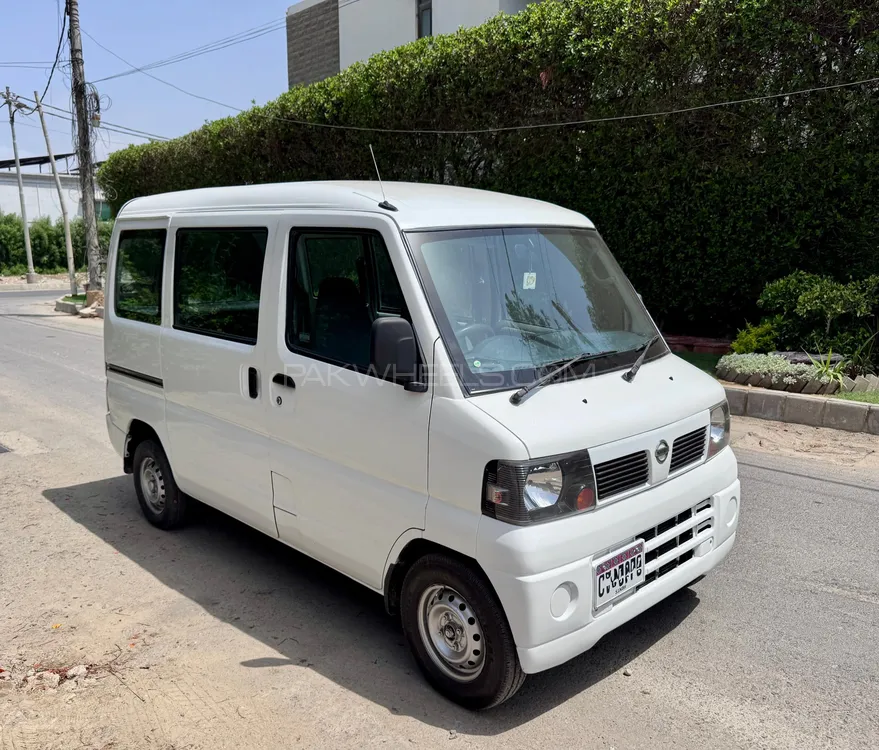 Nissan Clipper 2010 for Sale in Karachi Image-1