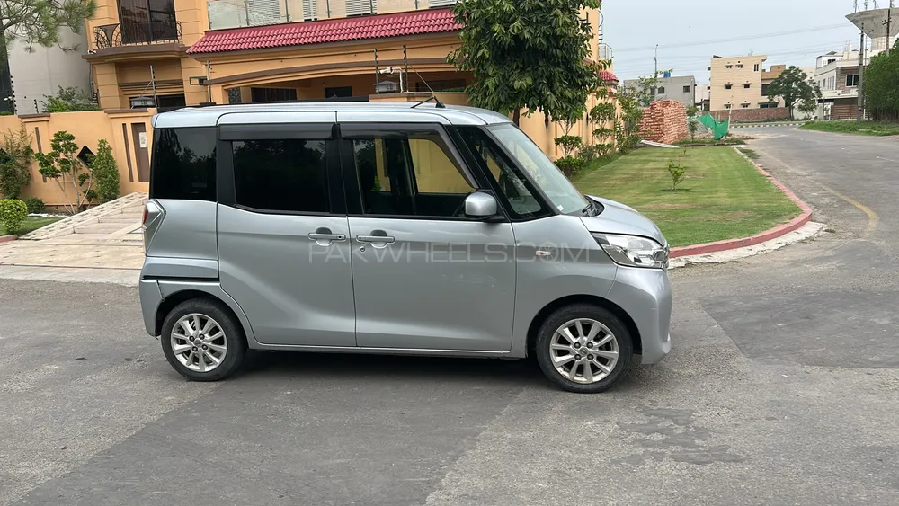 Nissan Dayz Roox 2016 for Sale in Lahore Image-1