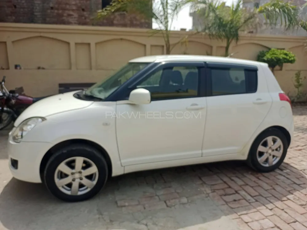 Suzuki Swift 2020 for Sale in Lahore Image-1
