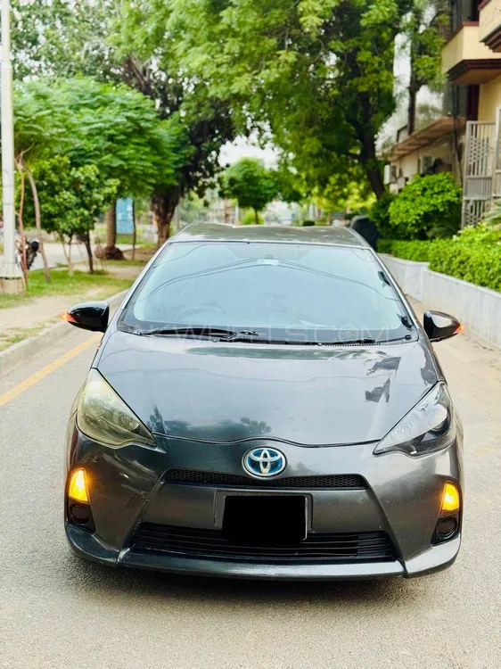 Toyota Aqua 2012 for Sale in Faisalabad Image-1