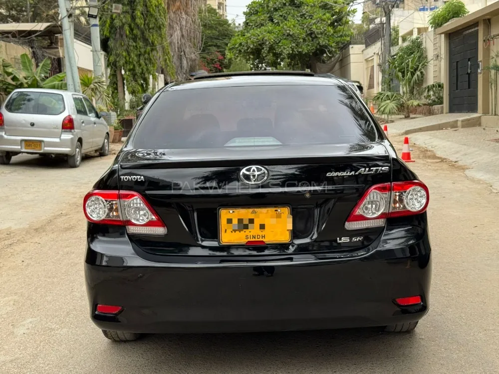 ٹویوٹا کرولا 2011 for Sale in ملتان Image-1