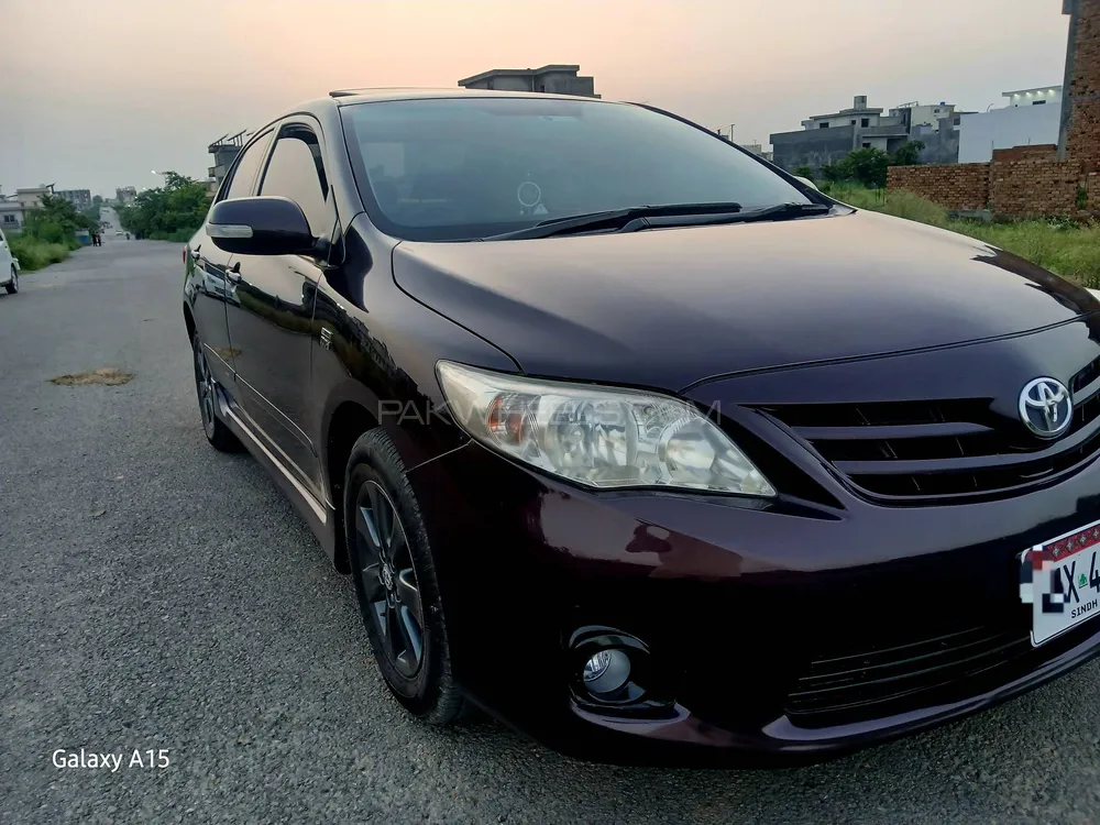 Toyota Corolla 2013 for Sale in Islamabad Image-1