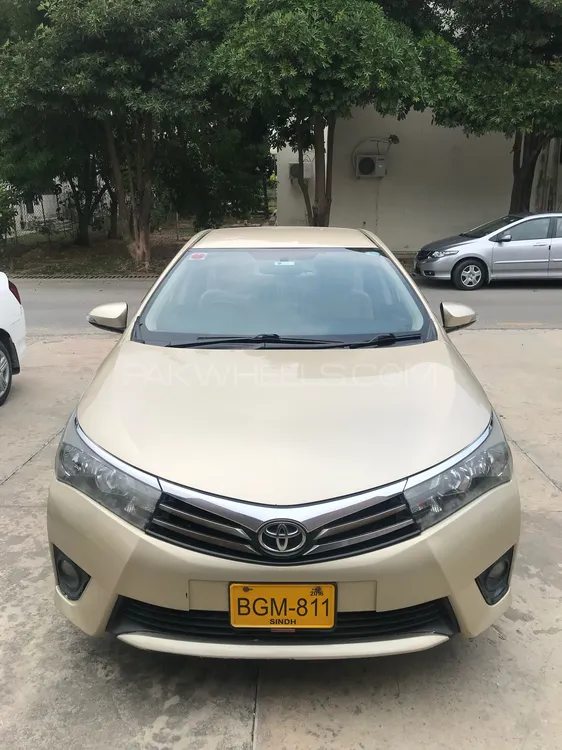 Toyota Corolla 2016 for Sale in Karachi Image-1