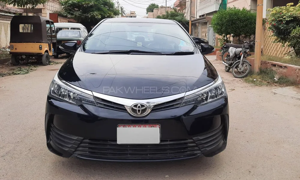 Toyota Corolla 2019 for Sale in Karachi Image-1