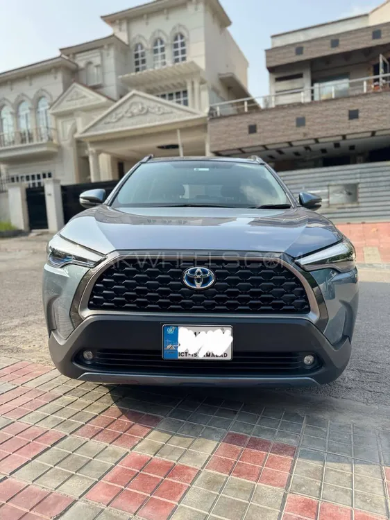 Toyota Corolla Cross 2024 for Sale in Islamabad Image-1