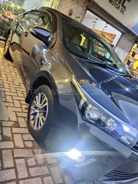 Toyota Corolla 2014 for Sale in Lahore Image-1